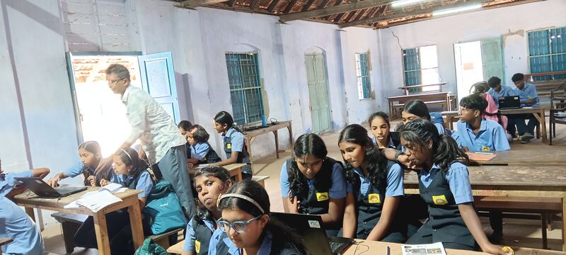 പ്രമാണം:34041 lk252.jpg