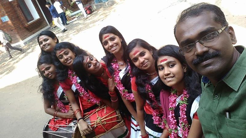 പ്രമാണം:42021 7654.jpg