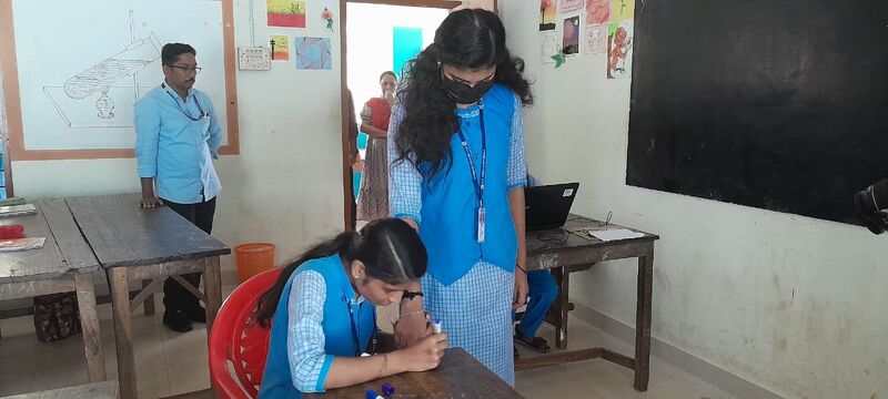 പ്രമാണം:42027 EL1.jpg