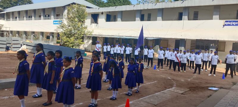 പ്രമാണം:43008 ghss KAZHAKUTTOM.jpeg