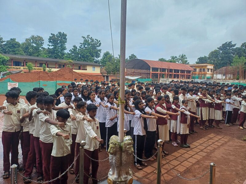 പ്രമാണം:KSD 12018 1.jpg