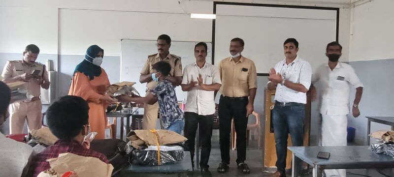 പ്രമാണം:Savitha UD.jpeg