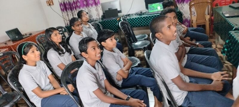 പ്രമാണം:1000397489.jpg