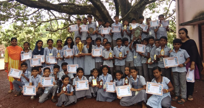 പ്രമാണം:12070.ganitholsavam winner 1.png