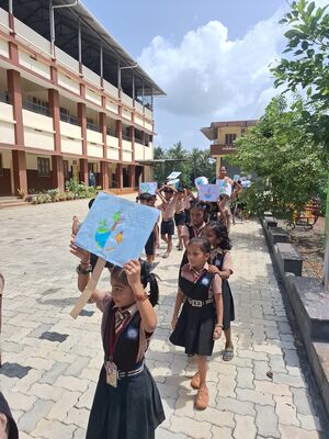 22233 school environmentday3.jpg