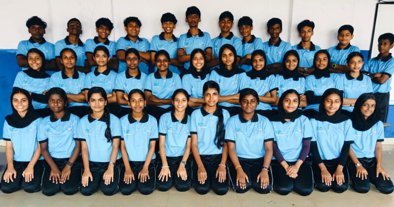 പ്രമാണം:25040 LK23-26 Batch.jpg