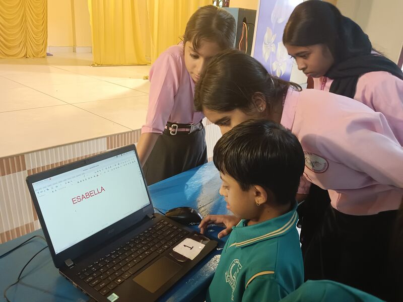 പ്രമാണം:29040-Little Kites Special School Visit-2.jpg