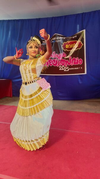 പ്രമാണം:36037 klolavam2025 04.jpeg