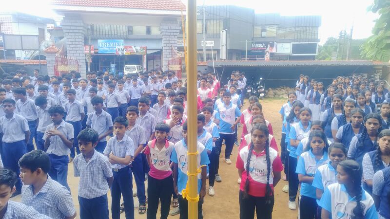 പ്രമാണം:36041 LK FreedomFestAssembly.jpeg