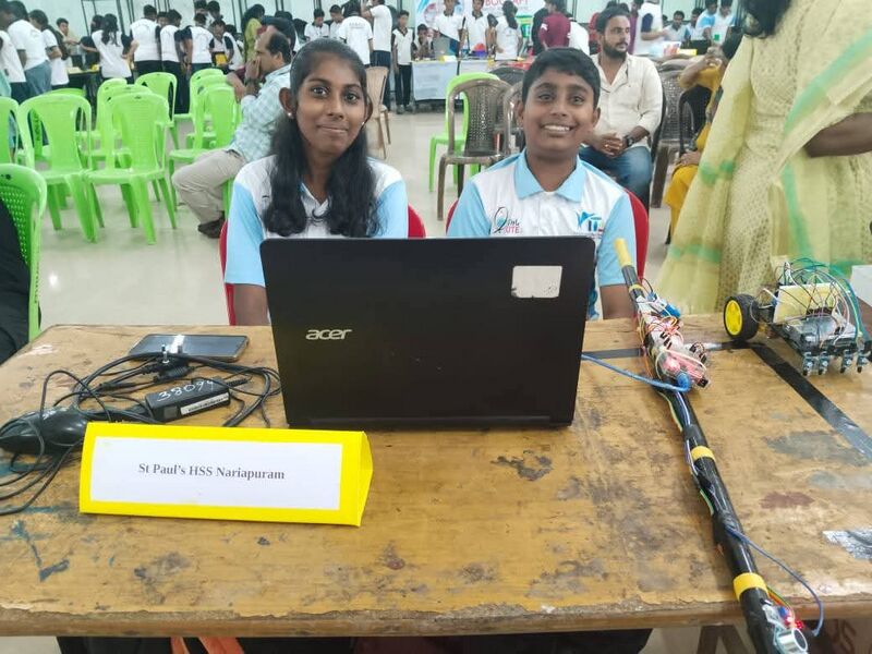 പ്രമാണം:38099 ROBO FEST.jpg