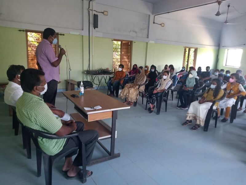 പ്രമാണം:42446 25.jpg