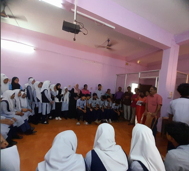 പ്രമാണം:Maths club formation.png