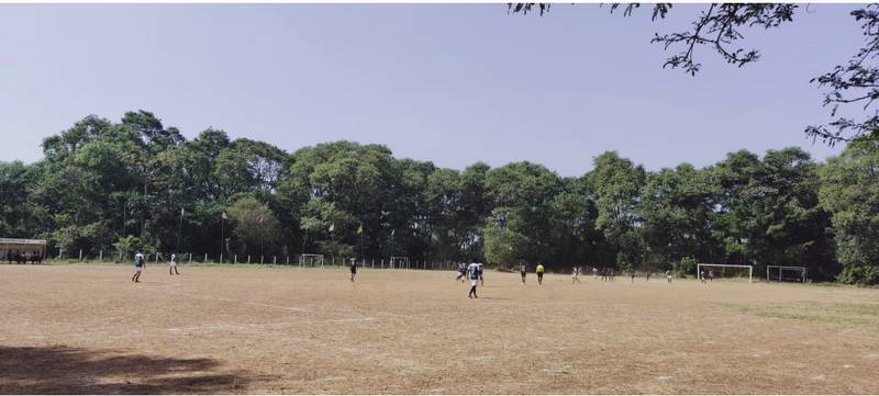 പ്രമാണം:08060 SCHOOLGROUND.png