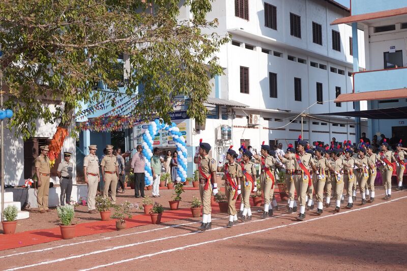 പ്രമാണം:14028 spcpassingout2325 (1).jpg