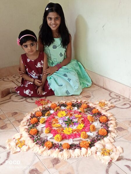 പ്രമാണം:18402 onam 2021-22 28.jpg