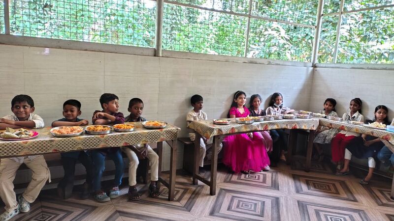 പ്രമാണം:29228 pal4.jpg