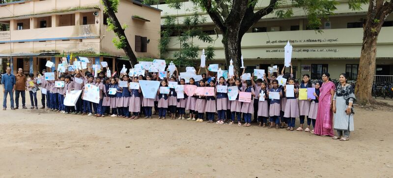 പ്രമാണം:41075 Chandradinam3.jpg