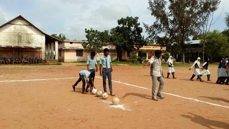 പ്രമാണം:SMHS Sports 1.jpg