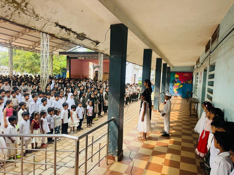 പ്രമാണം:12039 Childrensday2.jpg