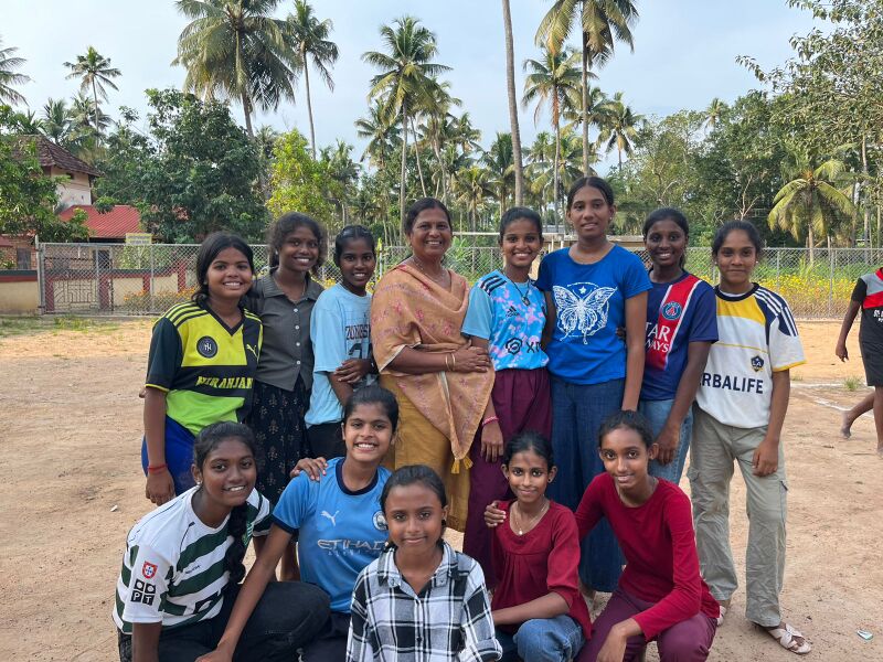 പ്രമാണം:22076 khokhoJuni.jpeg