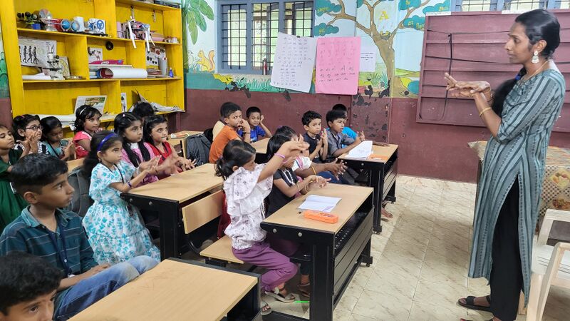 പ്രമാണം:29228 han.jpg