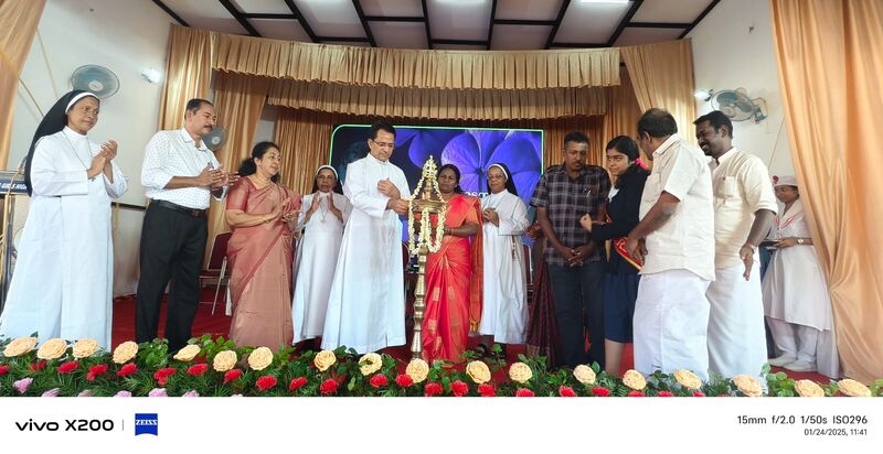 പ്രമാണം:32048 anniversary.jpg