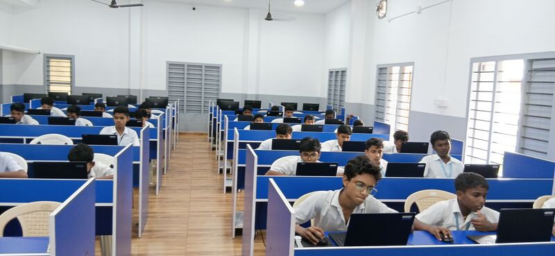 പ്രമാണം:35052 ff digital poster 2.jpg