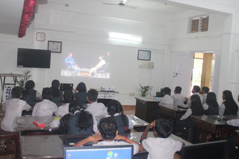 പ്രമാണം:37001-Space week-1.jpg