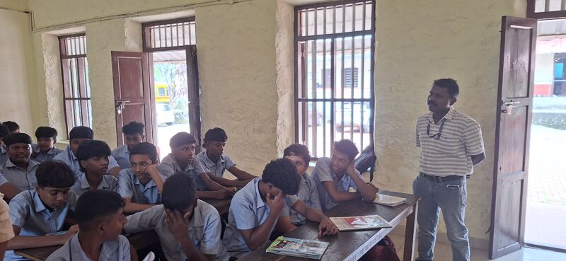 പ്രമാണം:38077 Counselling 2025 2.jpg