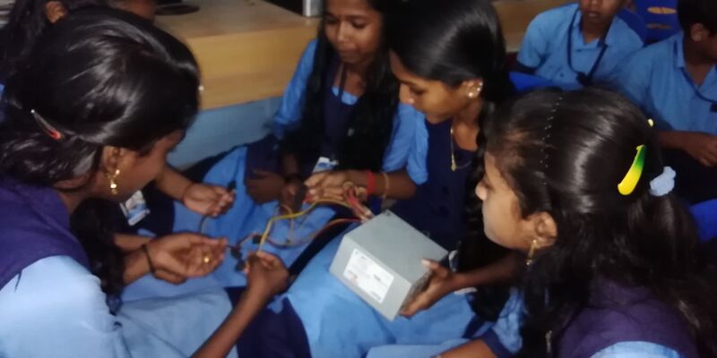 പ്രമാണം:42021 5003.jpg