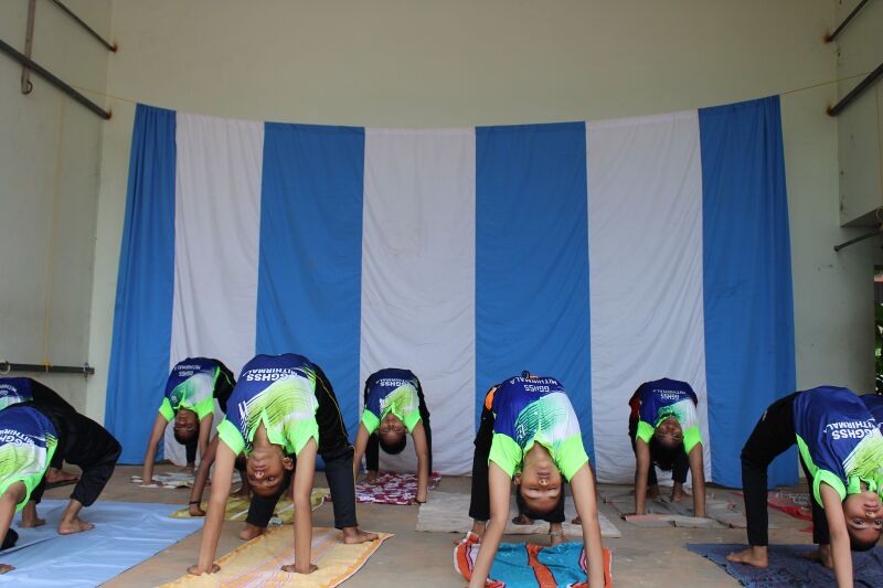 പ്രമാണം:42027 yogaday 23 9.jpg