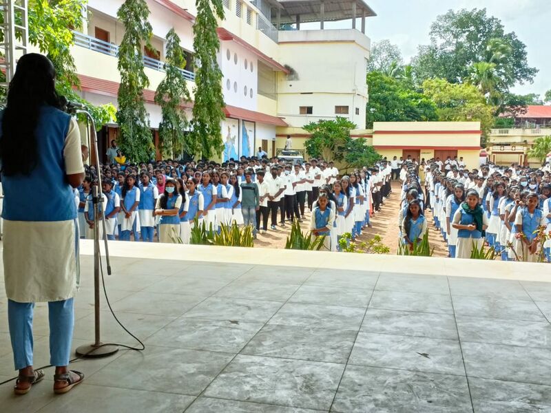 പ്രമാണം:44018 rd23 4.jpg