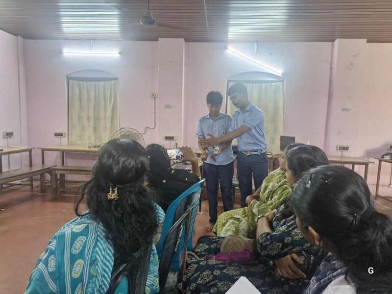 പ്രമാണം:17038 LK Preliminary Camp 7.jpg