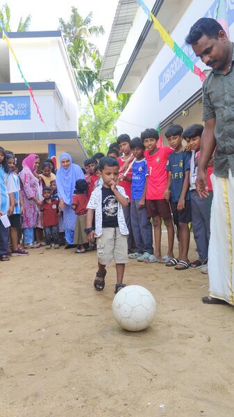 പ്രമാണം:23347-TSR-GOAL2026-Thoofaan2.jpg