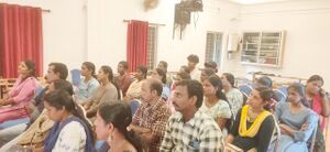 34013LK MEETING25AD.jpg