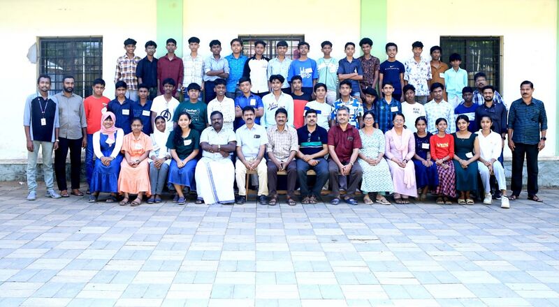 പ്രമാണം:34042 District LK camp.jpg