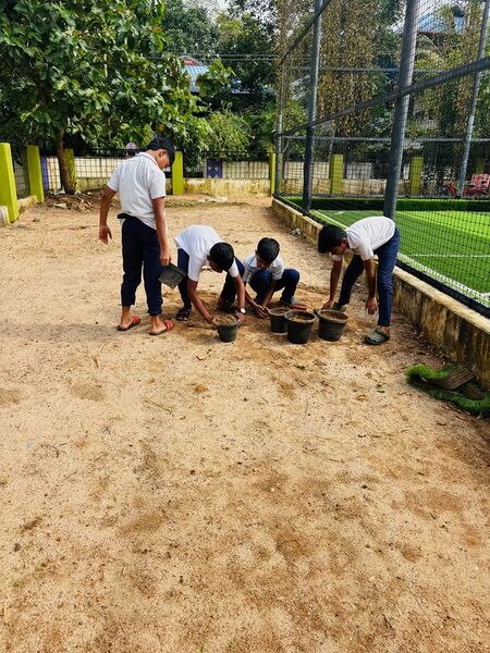 പ്രമാണം:34044-GHSM-NALLAPADAMKARSHIKA PRAVARTHANANGAL2025-3.jpg