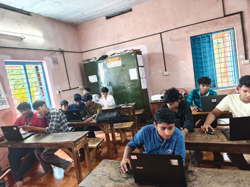 പ്രമാണം:38099 constitution day 1.jpg