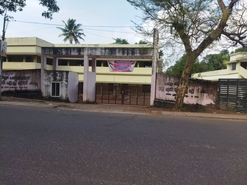 പ്രമാണം:41049 main gate.jpg