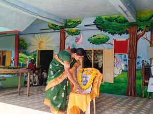 43240 gandhi25.4.jpg