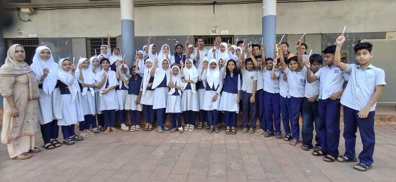 പ്രമാണം:47064 KK seed pen 4.jpg