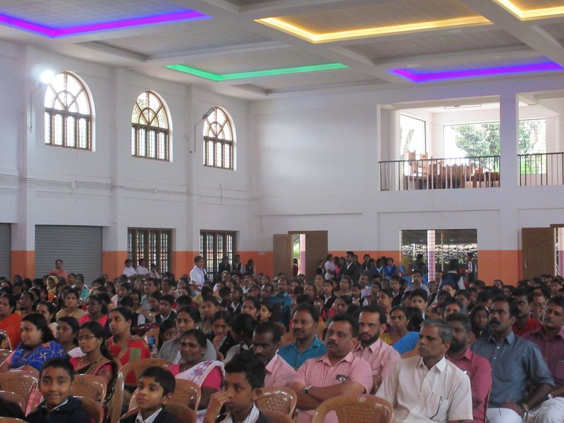 പ്രമാണം:4PTA 2018-19.JPG