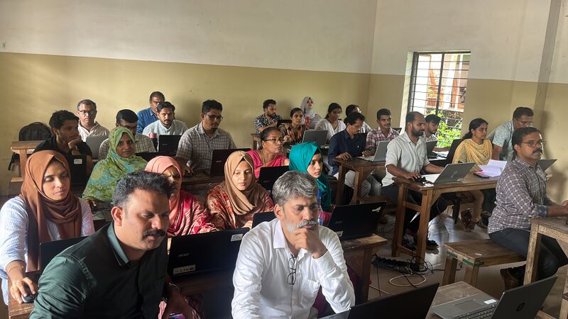 പ്രമാണം:Drcmlp tb 95.jpg