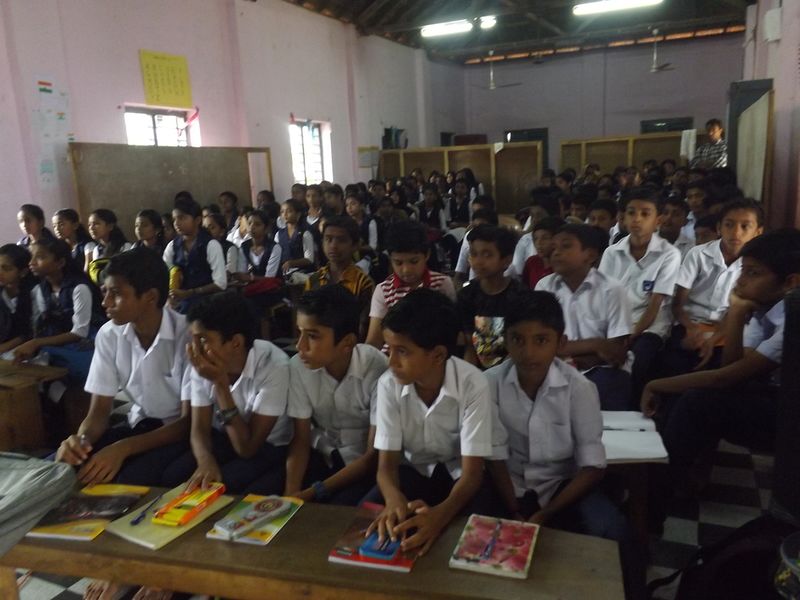 പ്രമാണം:12060 ganitha vismayam 7.JPG