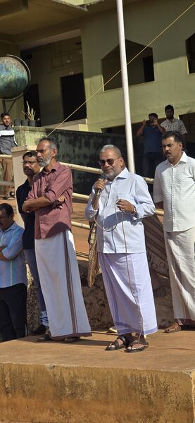 പ്രമാണം:19112 mes republic day 2026.jpeg