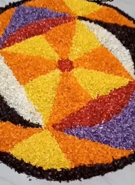 പ്രമാണം:19826 onam a.jpeg