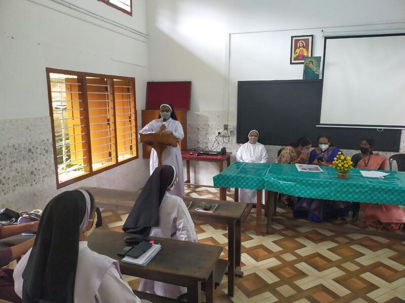 പ്രമാണം:28002-hitech4.jpg