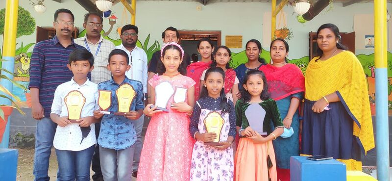 പ്രമാണം:33413 Winners.jpeg