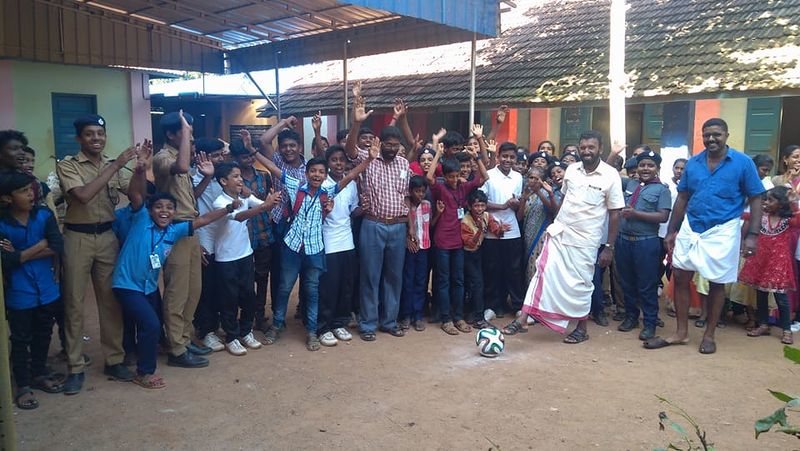 പ്രമാണം:42021 8754.jpg