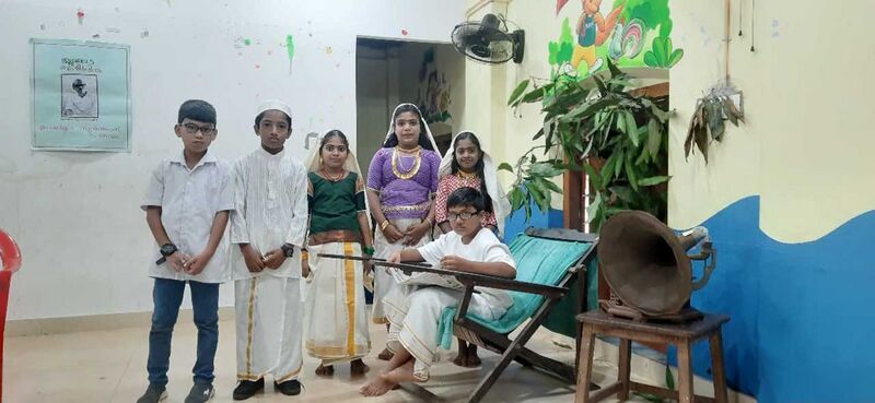 പ്രമാണം:44220 basheer.jpg